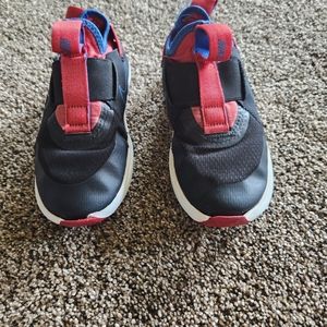 Boys Nike Tennis Shoes Size 13